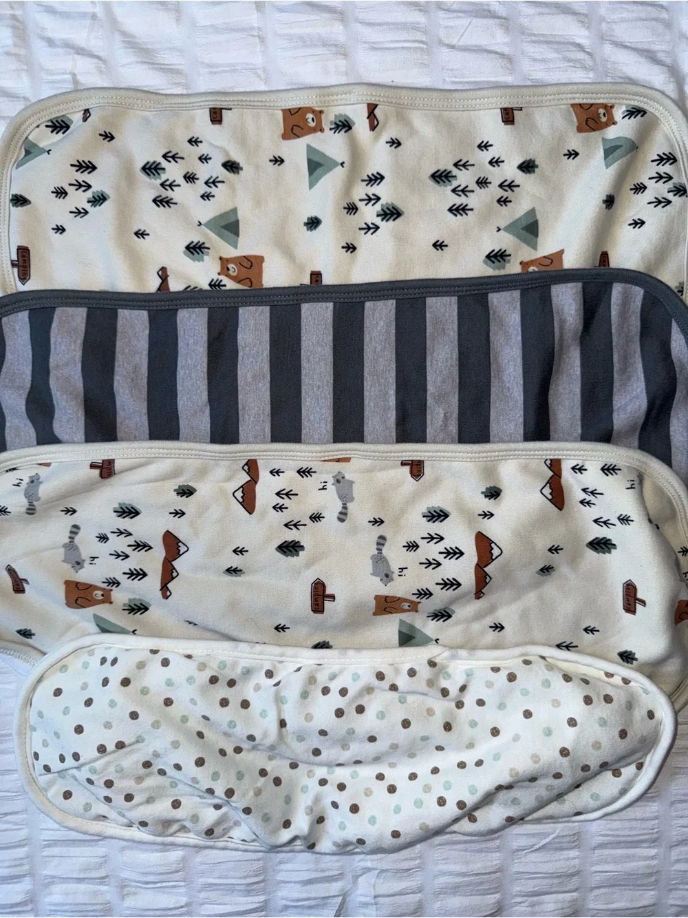 BooginHead Pacigrip Bib AND Burping Pad Lot Infant NEW
